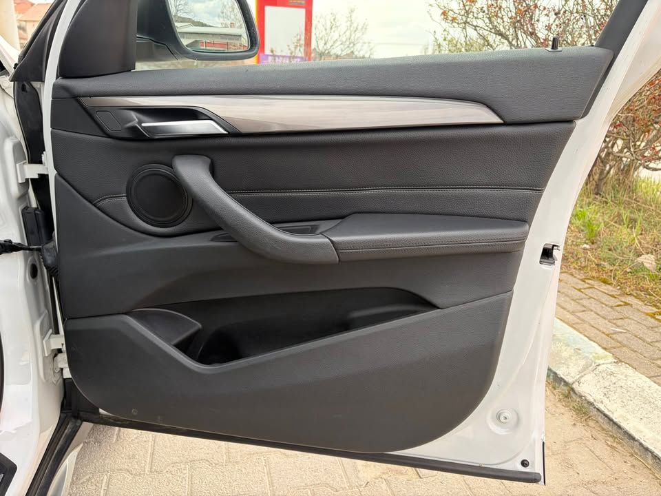 Слика на возило