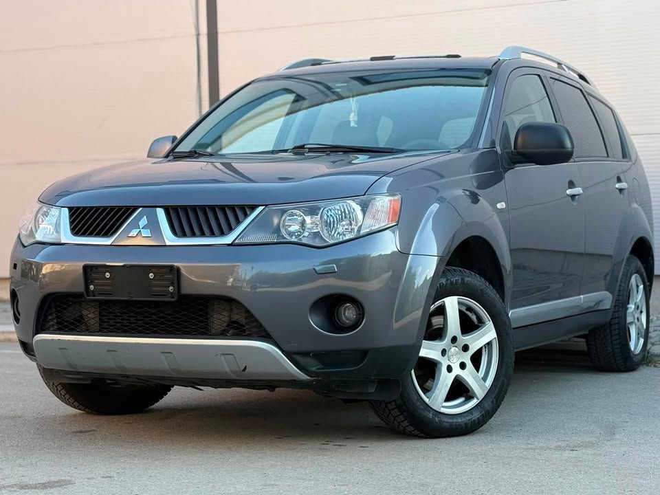 Mitshubishi OUTLANDER 2008