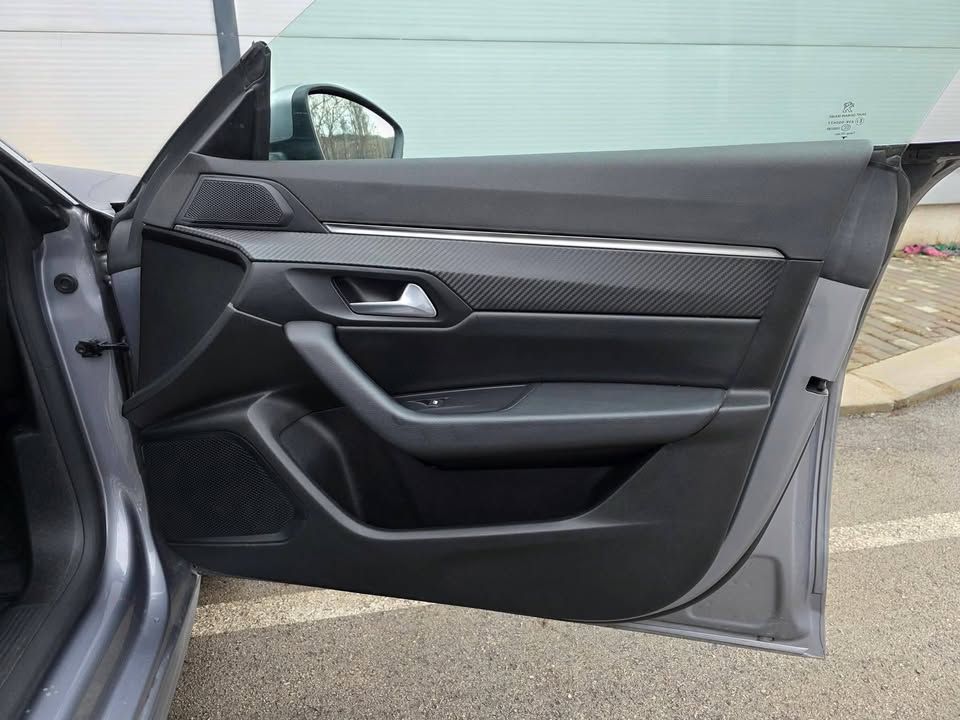 Слика на возило