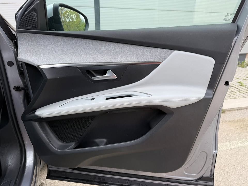 Peugeot 3008 2019
