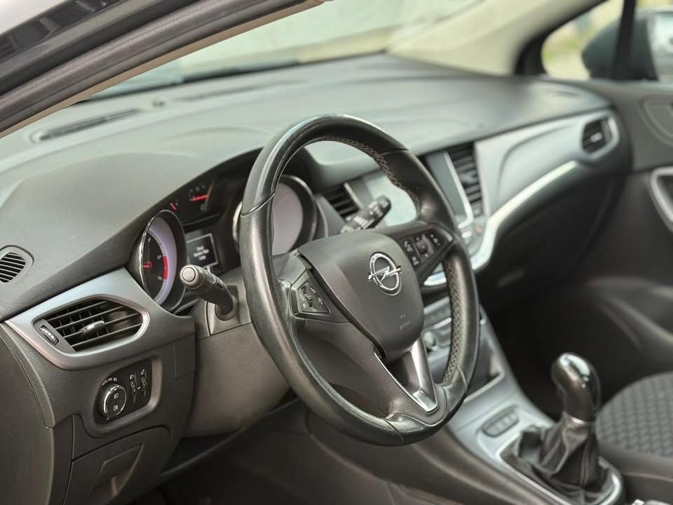 Слика на возило