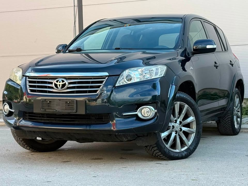 Toyota RAV4 2013