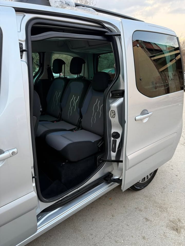 Слика на возило