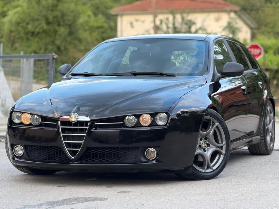 Alfa Romeo 159 2012