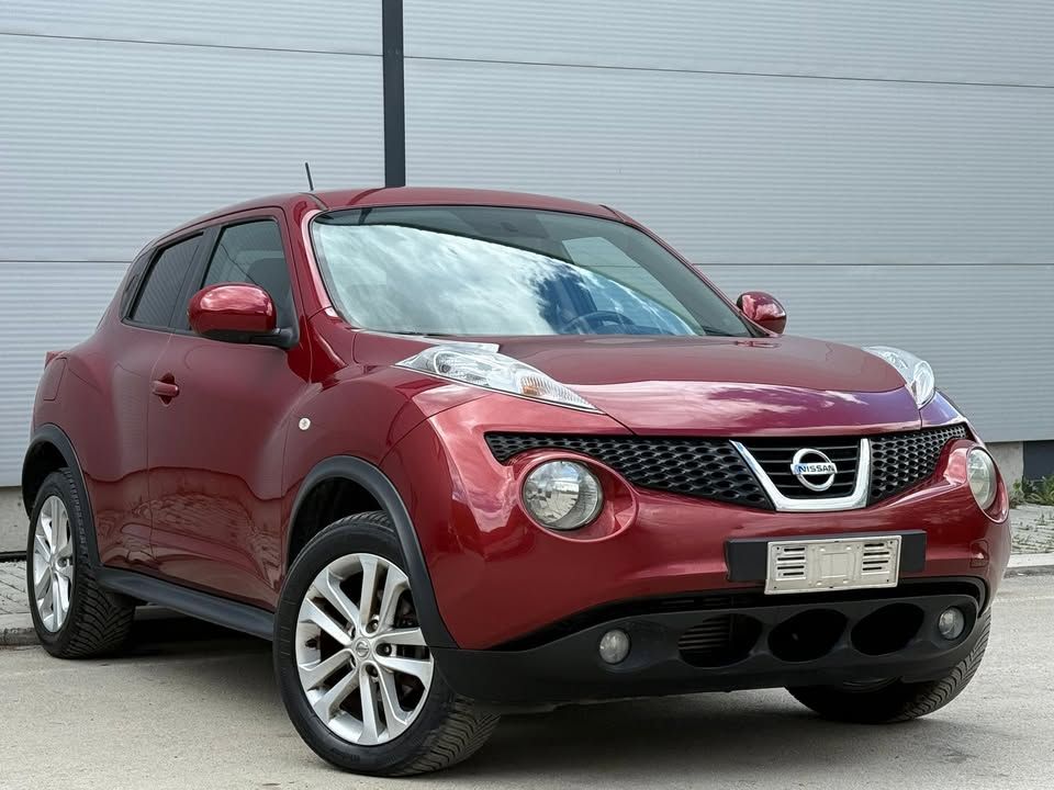 Nissan JUKE 2012