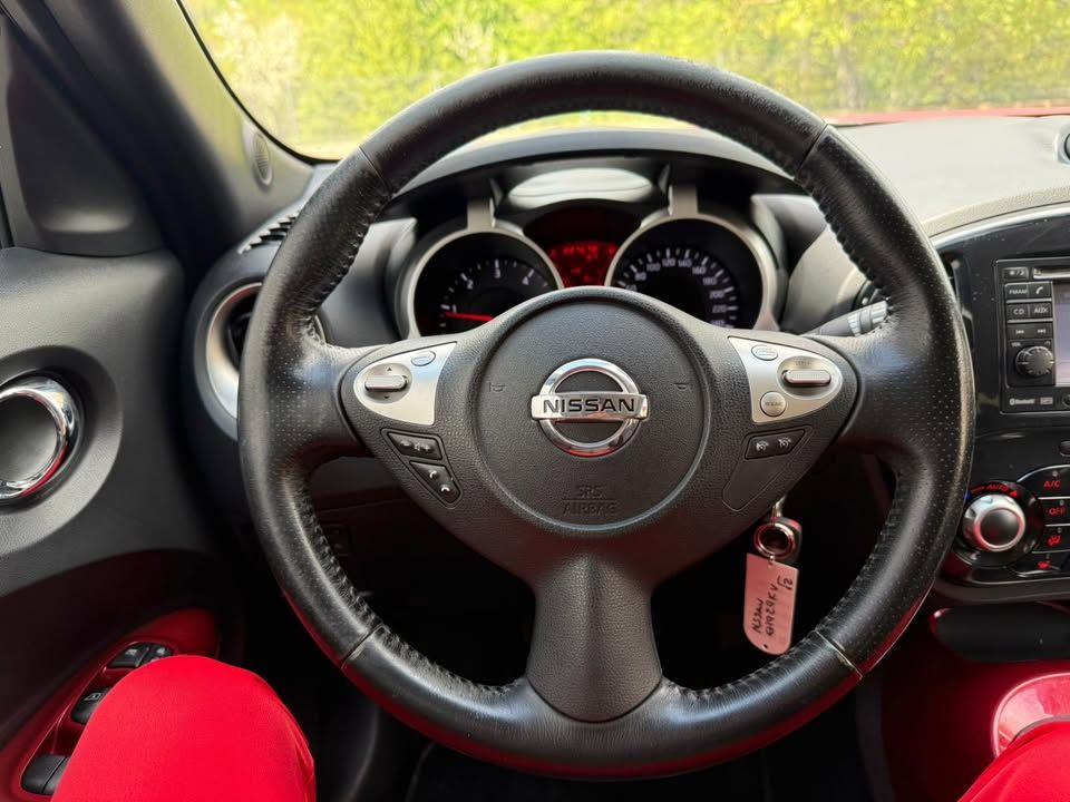 Nissan JUKE 2012
