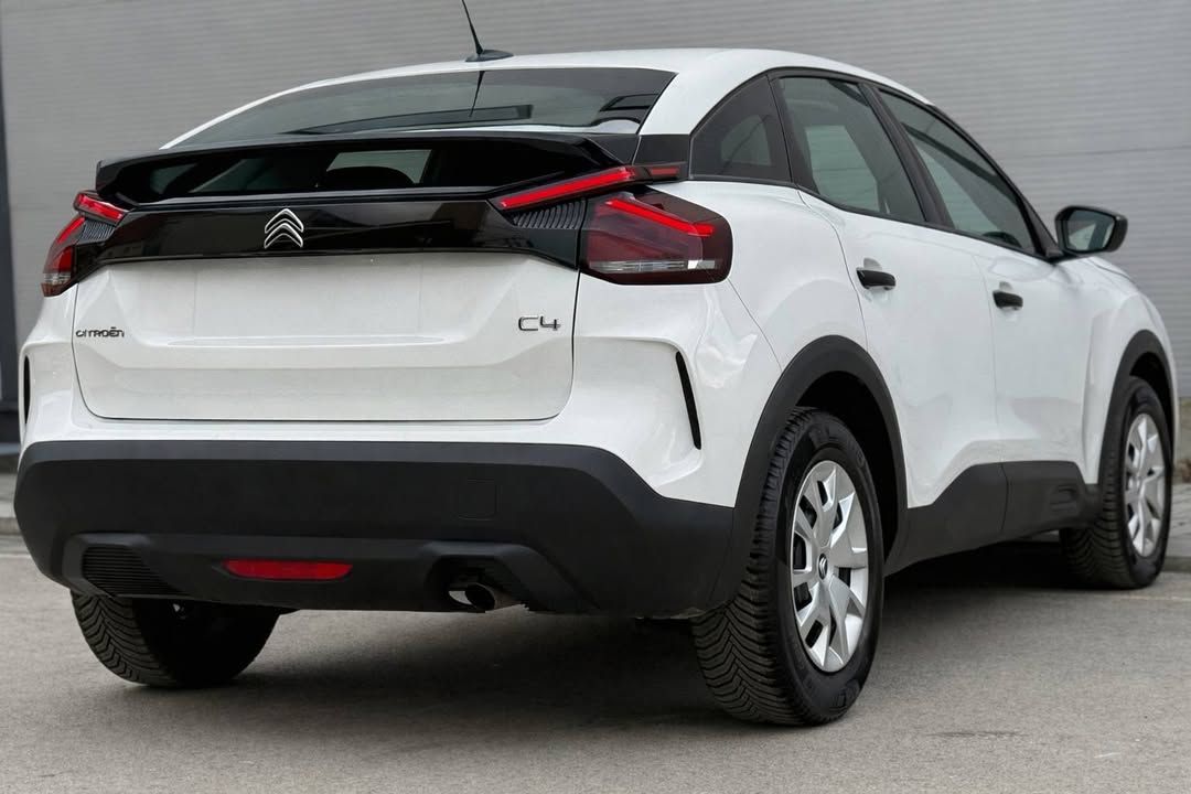 Слика на возило