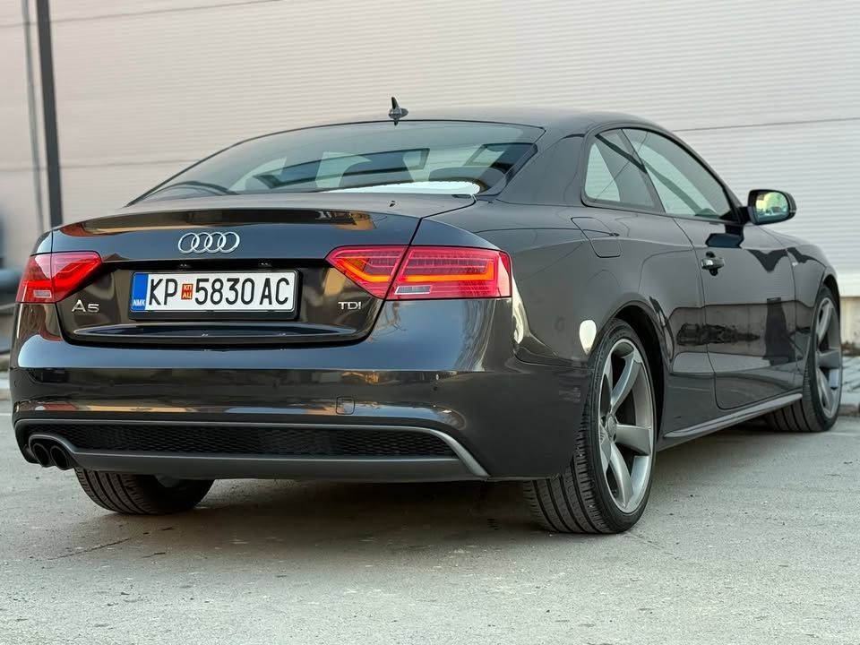 Слика на возило