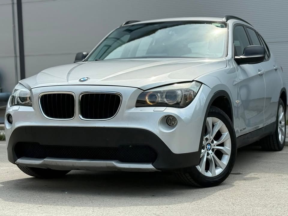 BMW X1 2011