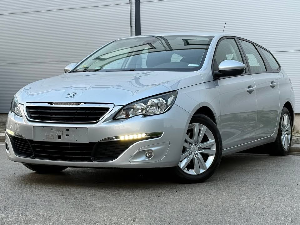 Peugeot 308 2016