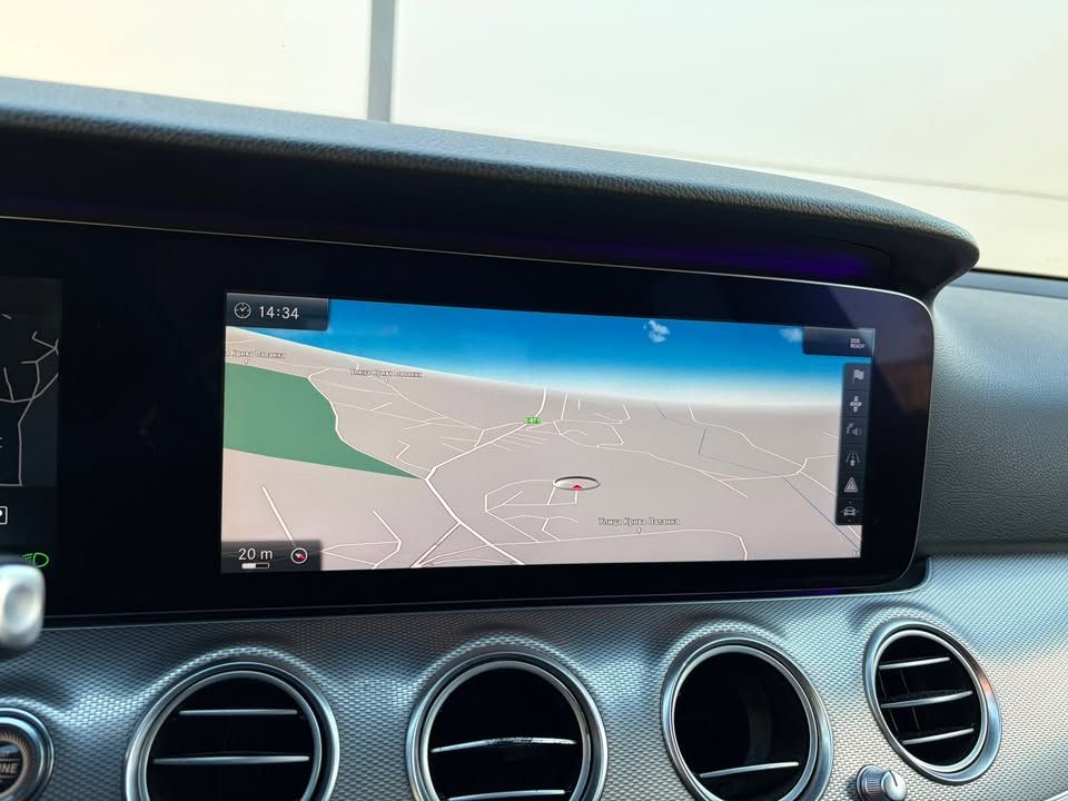 Слика на возило