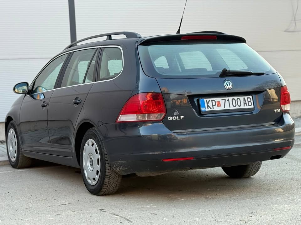 Слика на возило