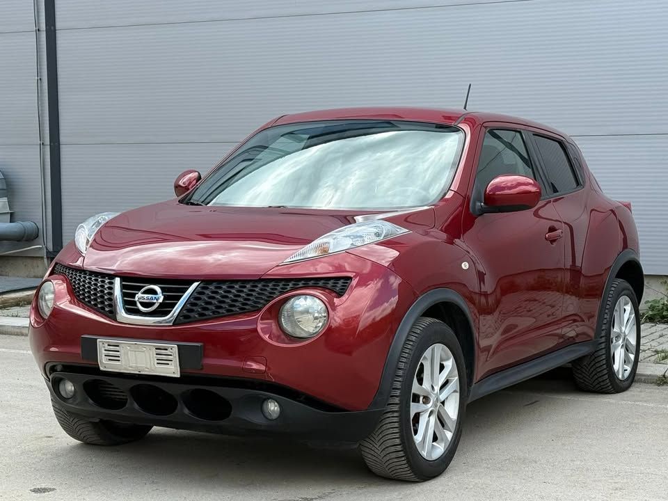 Nissan JUKE 2012