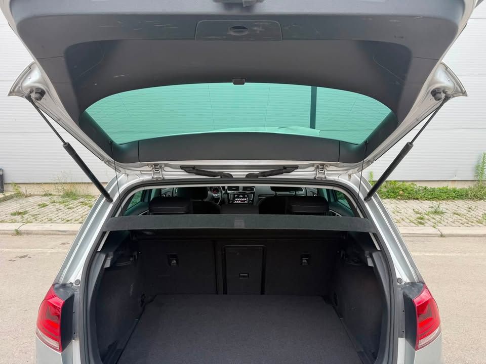 Слика на возило