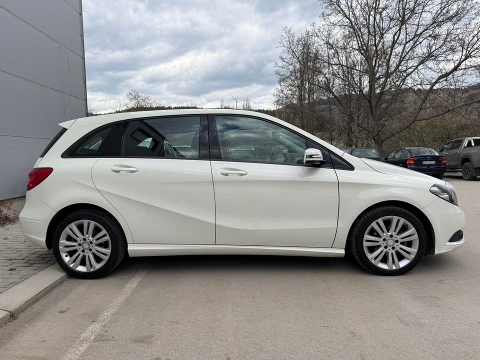 Слика на возило