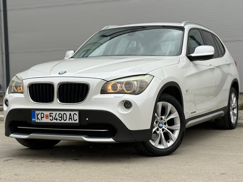 BMW X1 2011
