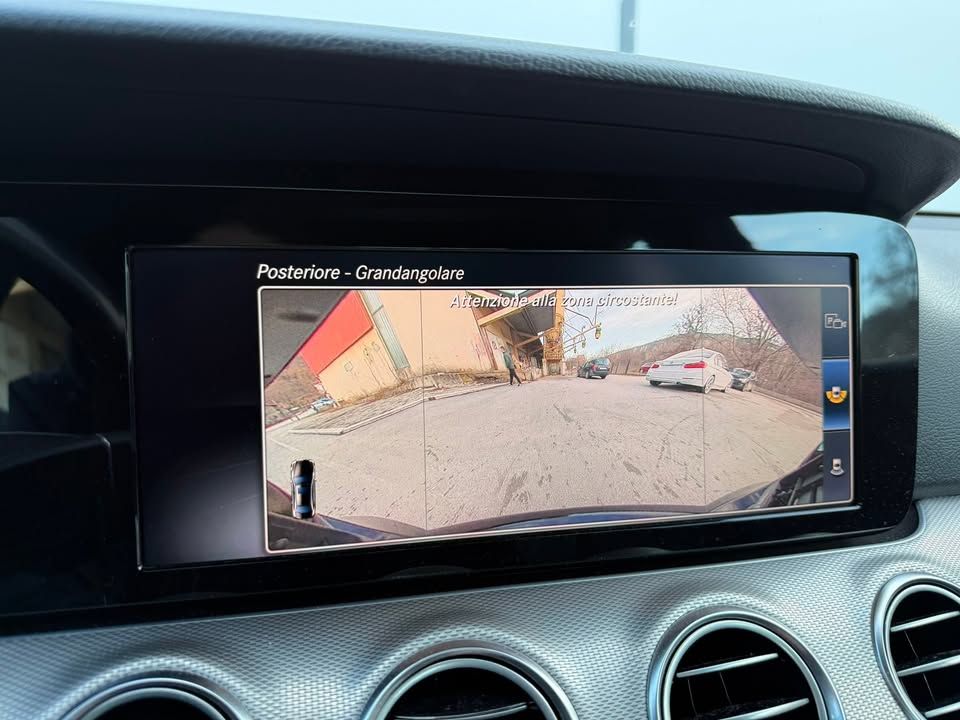 Слика на возило