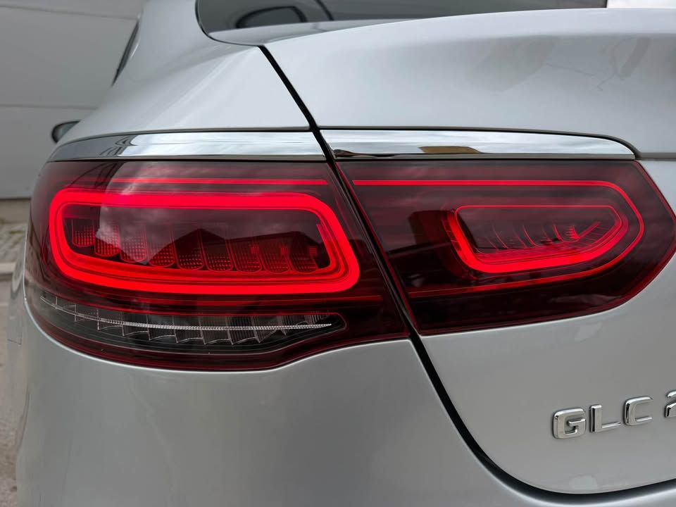 Слика на возило