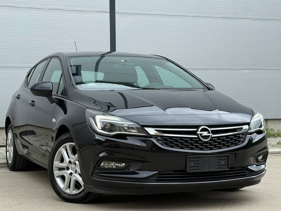 Opel ASTRA 2018