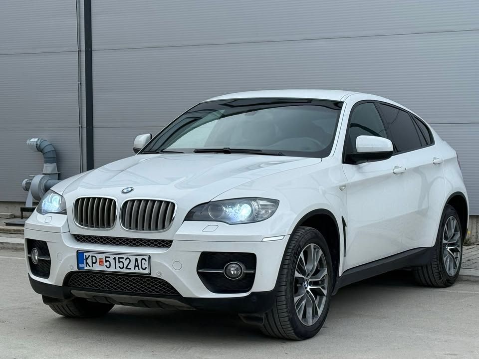 Слика на возило