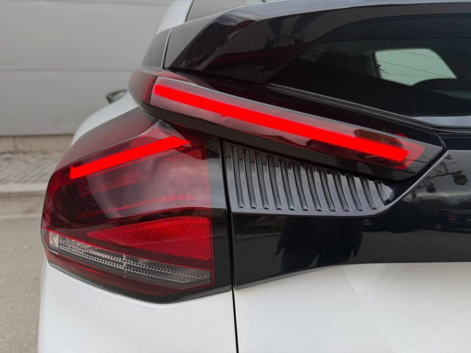 Слика на возило