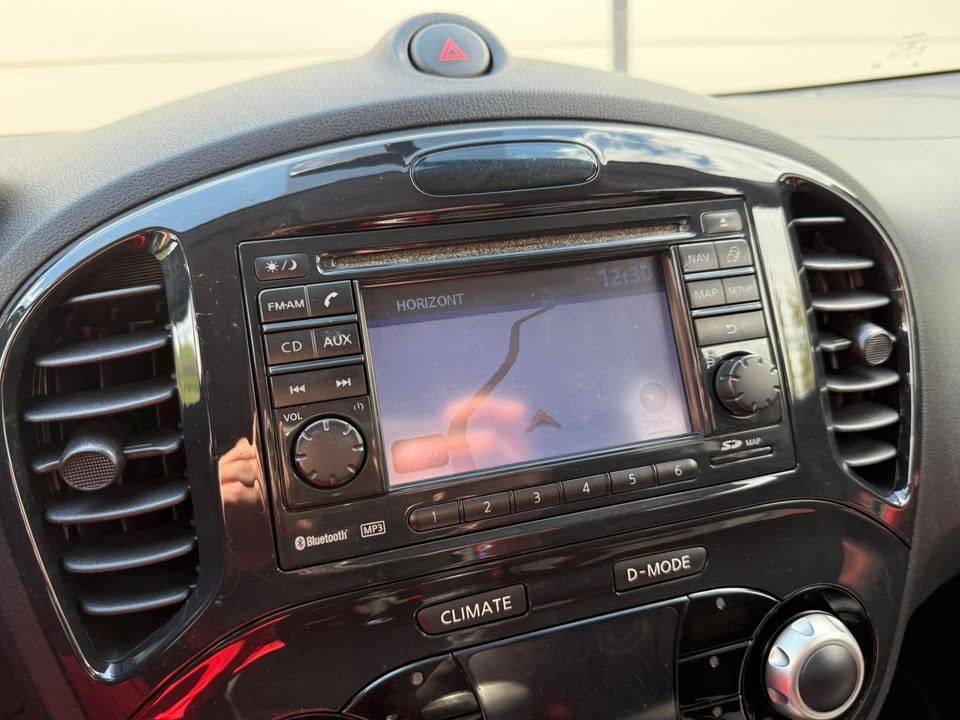 Nissan JUKE 2012