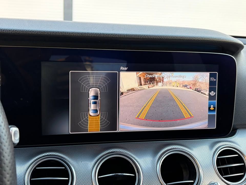 Слика на возило