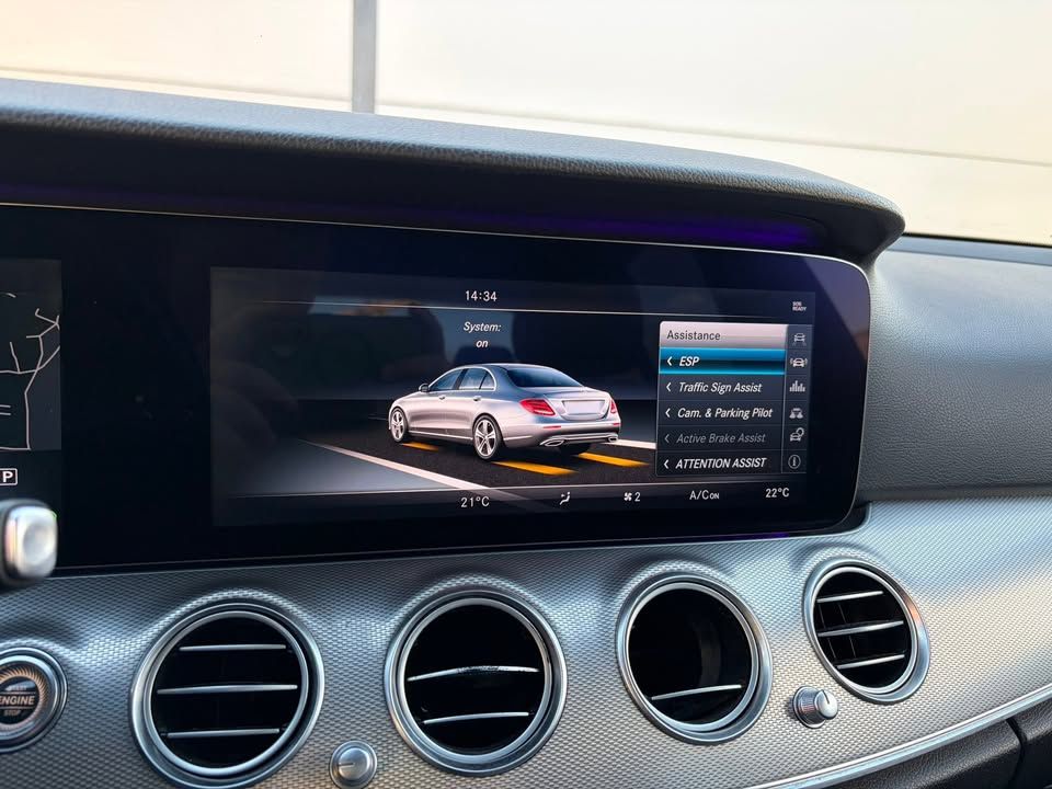 Слика на возило