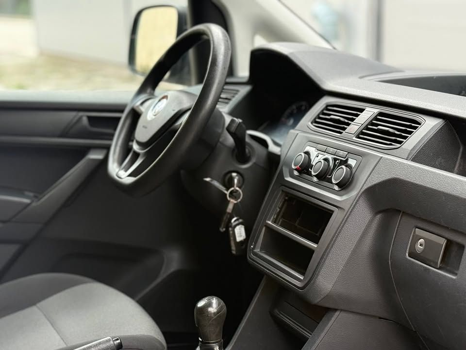 Слика на возило