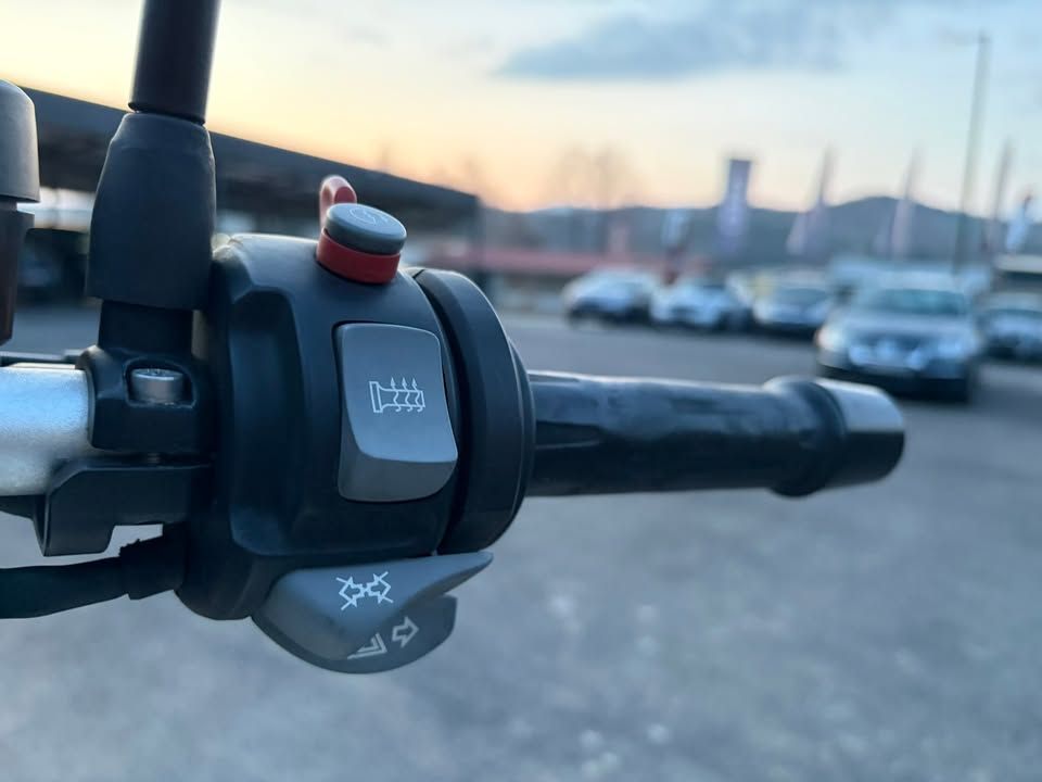 Слика на возило