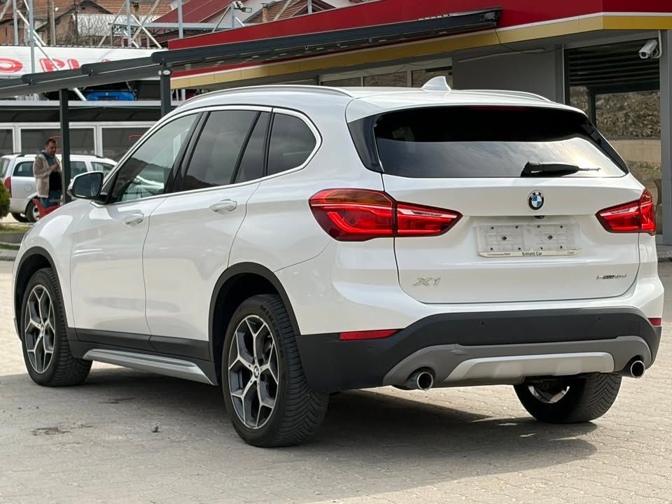 Слика на возило