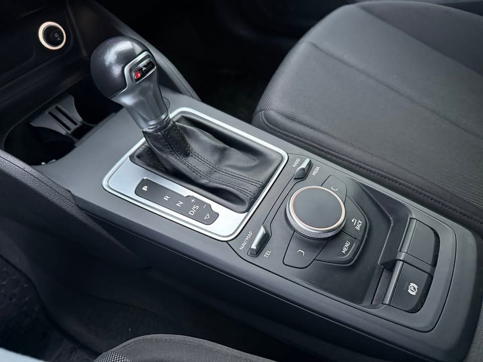 Слика на возило