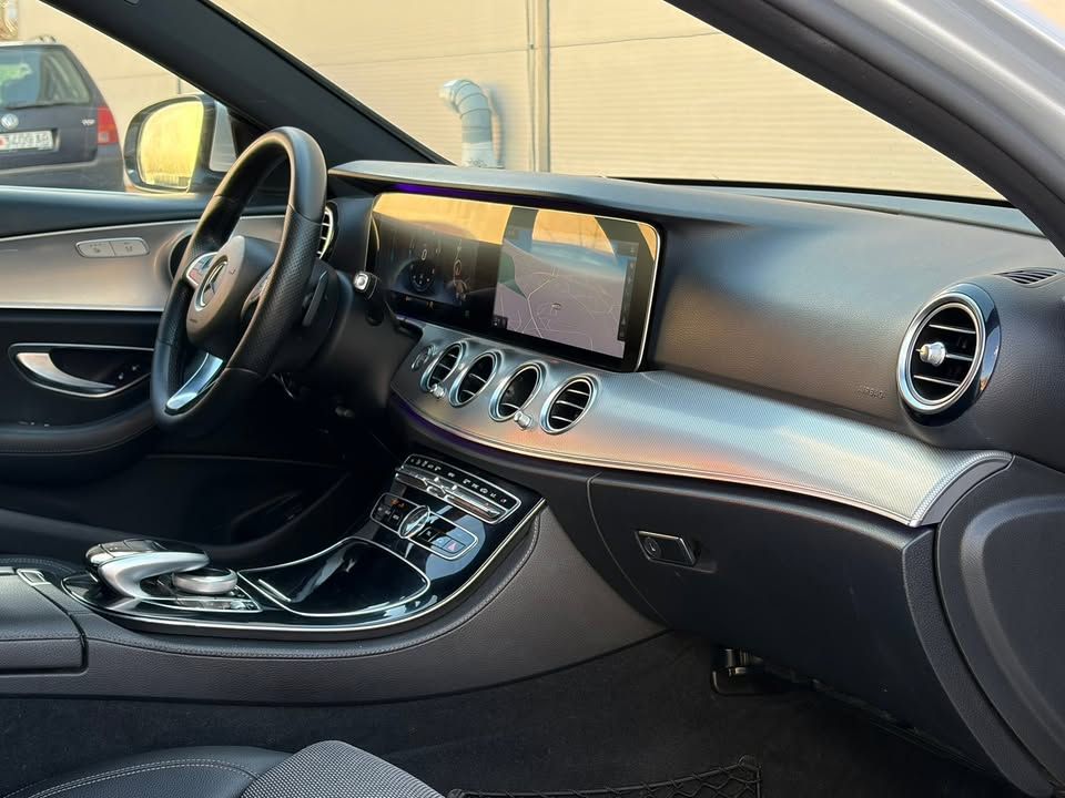 Слика на возило