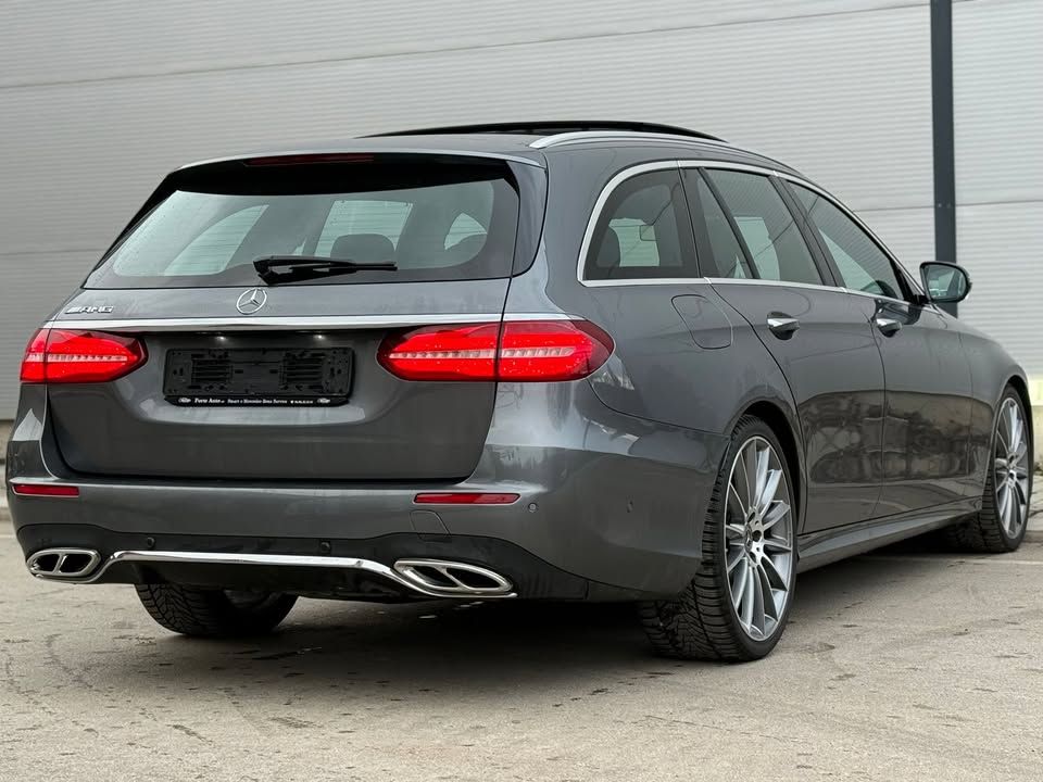 Слика на возило