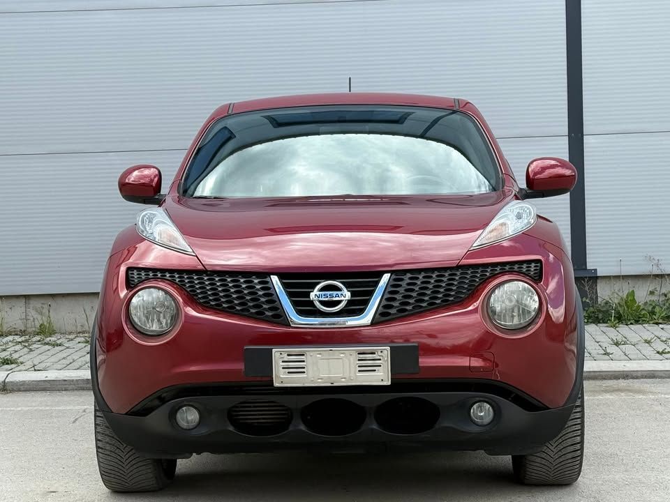 Nissan JUKE 2012