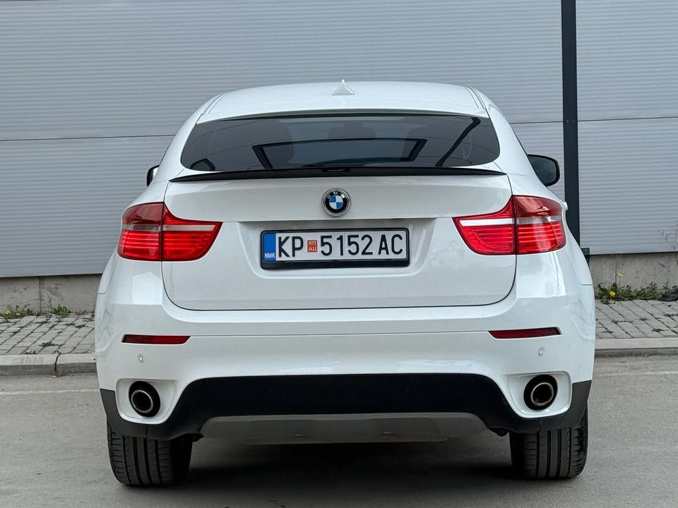 Слика на возило