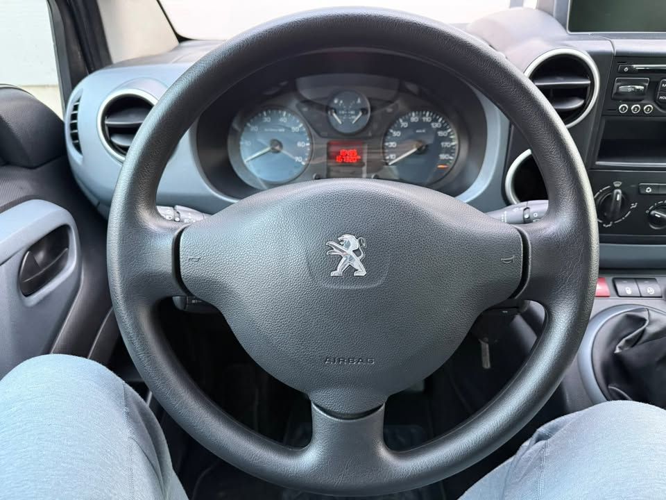 Слика на возило