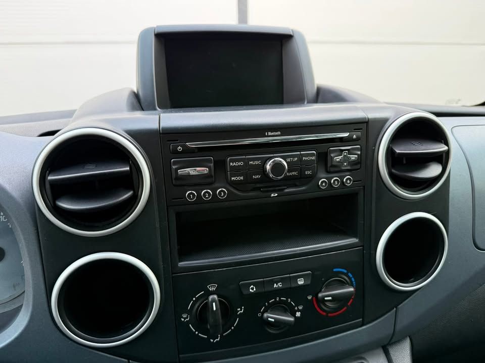 Слика на возило