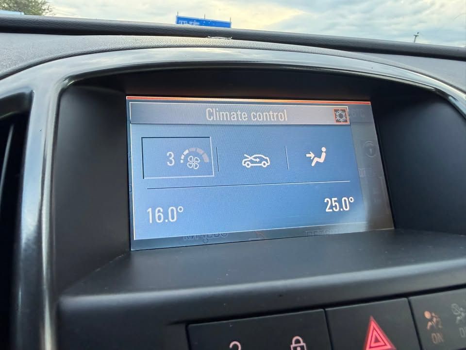 Слика на возило