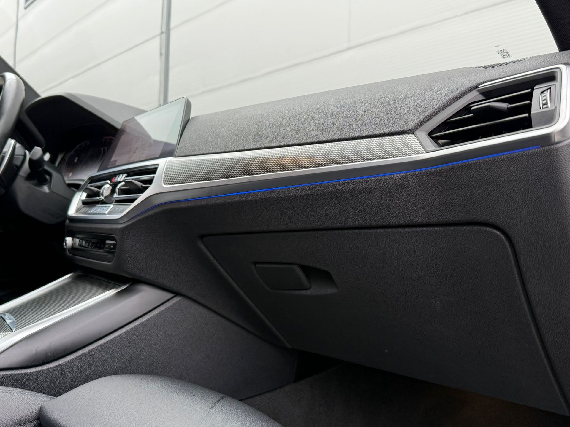 389db9ee-84f1-4732-b614-4e5579a21ad6