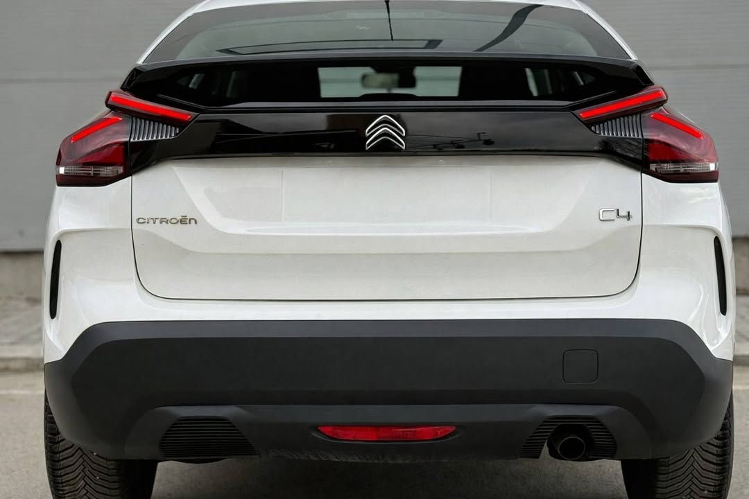 Слика на возило