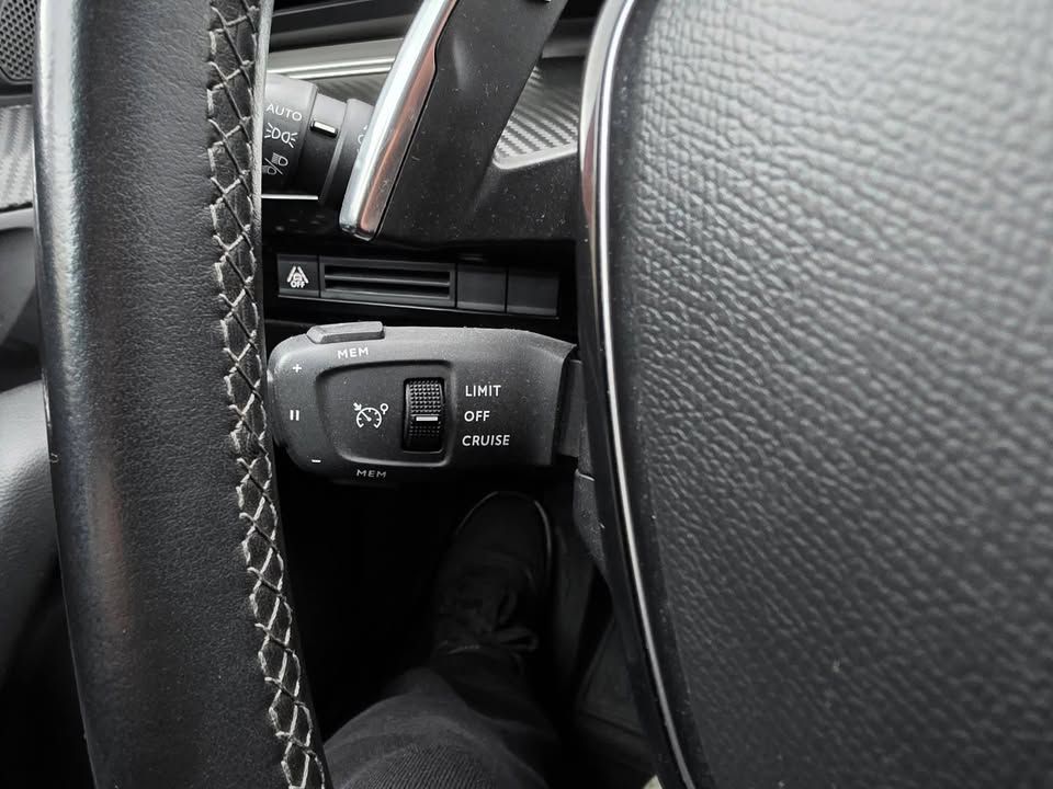 Слика на возило