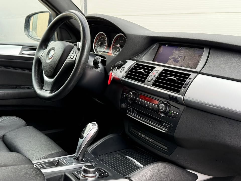 Слика на возило