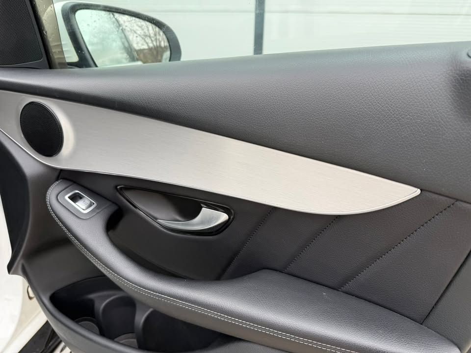 Слика на возило