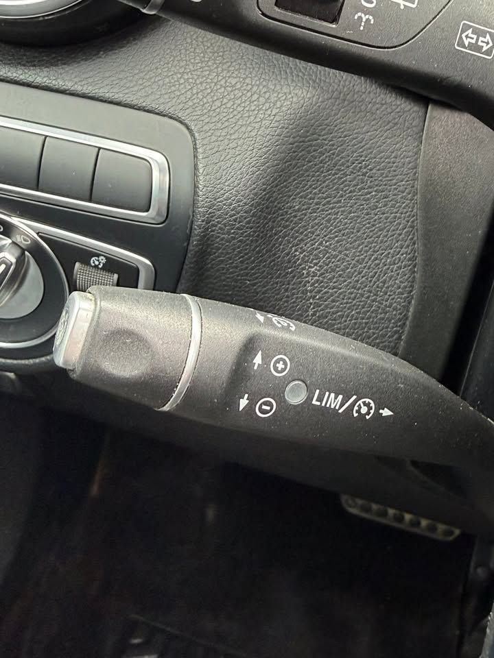 Слика на возило