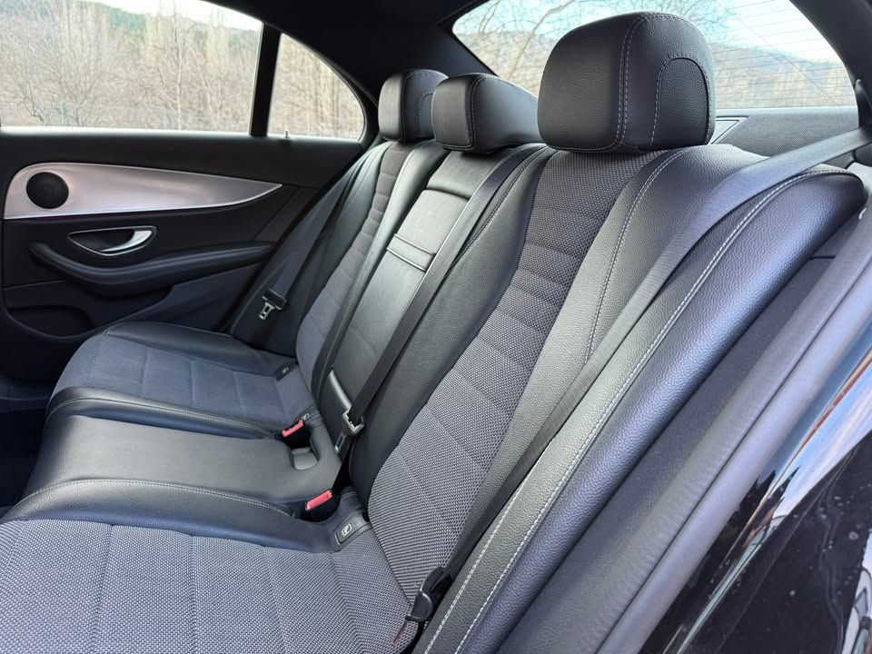 Слика на возило