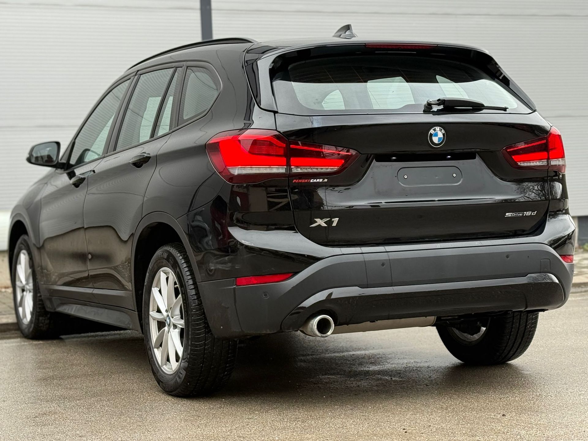 53a4c86e-9751-46d0-9740-fabf309d2030