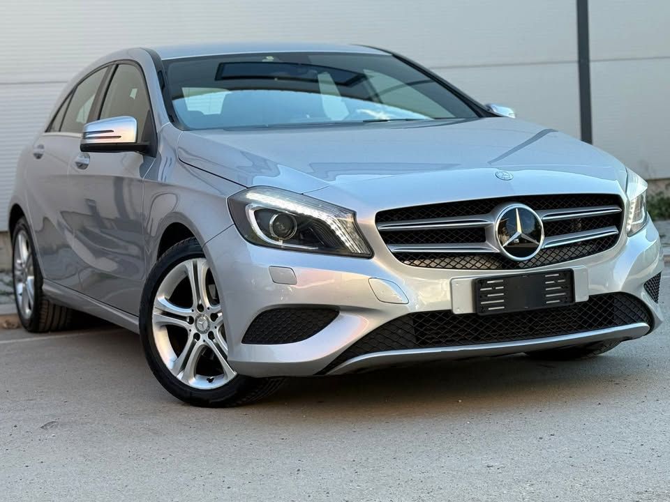 Mercedes-Benz A180 2015