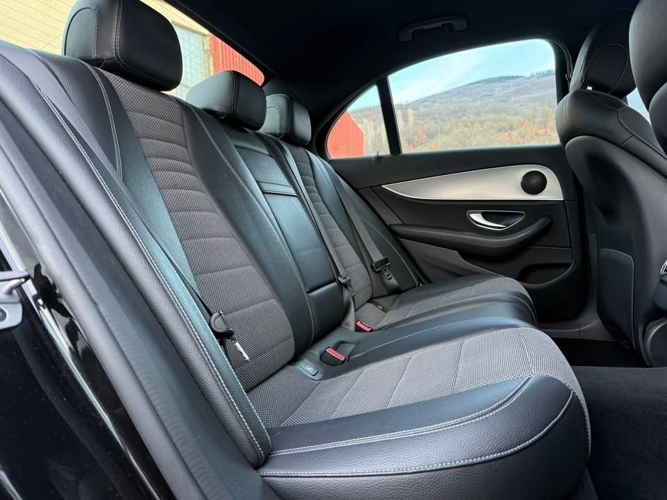 Слика на возило