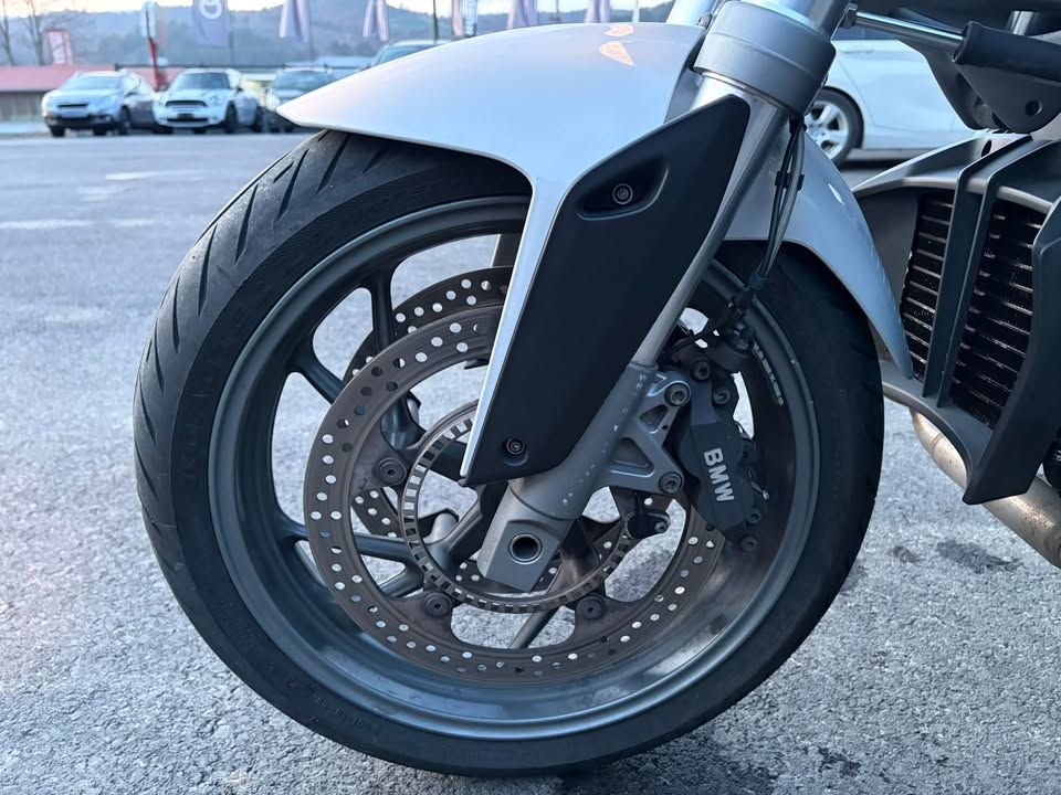 Слика на возило